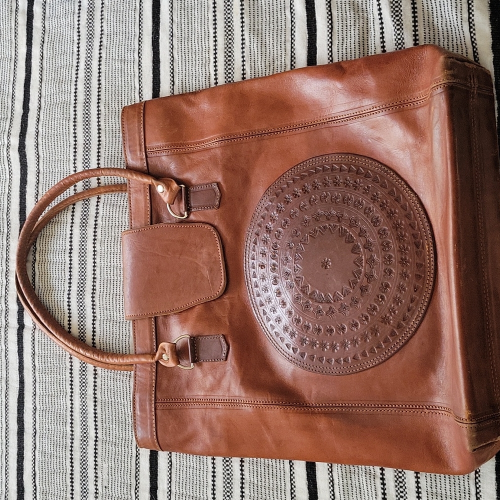 Leather Tote bag - EUC
